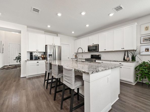 220 Birkshire DR, Georgetown TX 78626