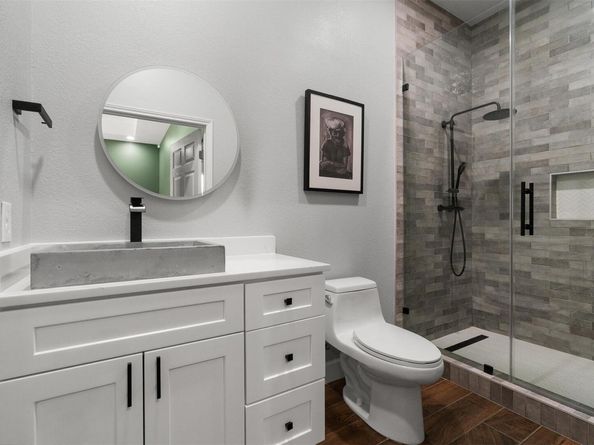 2900 Pecan Springs RD, Austin TX 78723
