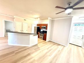 6804 N Capital Of Texas Highway 812, Austin TX 78731