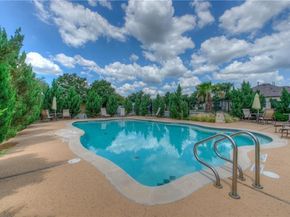 6801 Beckett RD 135L, Austin TX 78749