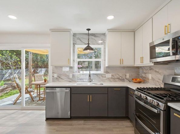 4705 Old Castle RD, Austin TX 78745