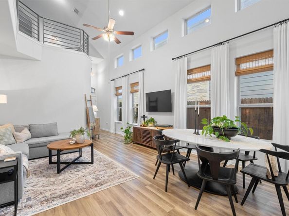 1507 Falconer WAY 68, Austin TX 78748