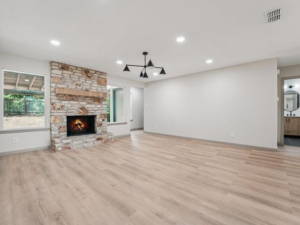 8304 Alabama DR, Austin TX 78745