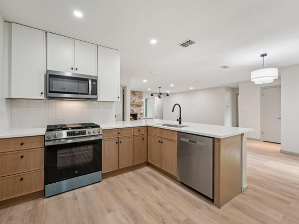 8304 Alabama DR, Austin TX 78745