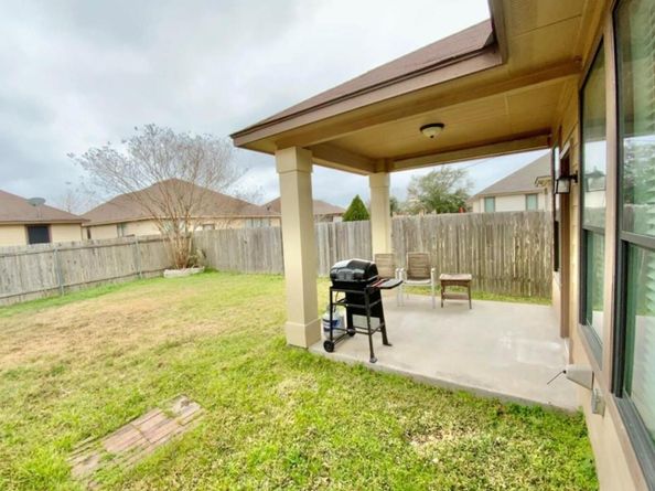 825 Watson WAY, Pflugerville TX 78660