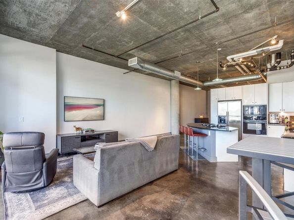 311 W 5th ST 704, Austin TX 78701
