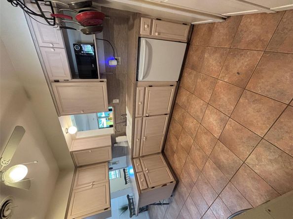 3205 Whites DR, Austin TX 78735