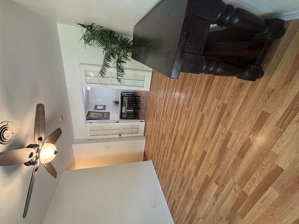 3205 Whites DR, Austin TX 78735