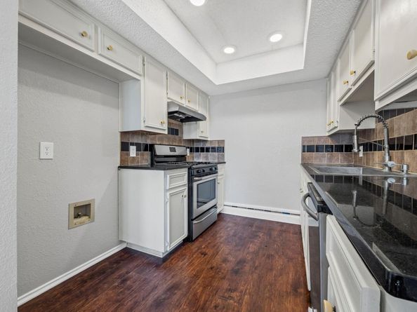 1002 Cresswell DR, Pflugerville TX 78660