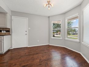 1002 Cresswell DR, Pflugerville TX 78660