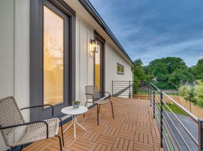 3101 Lyons RD, Austin TX 78702