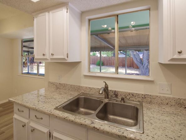 9801 Ochiltree DR, Austin TX 78753