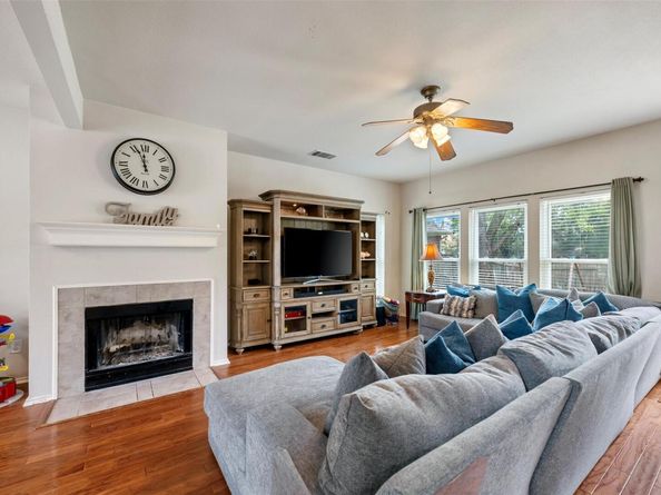 17121 Bishopsgate DR, Pflugerville TX 78660