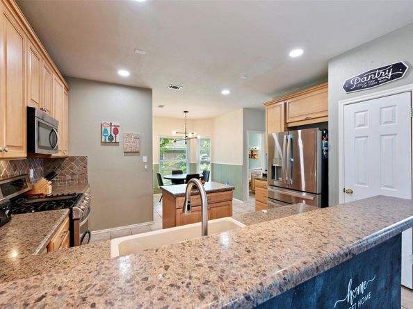 17121 Bishopsgate DR, Pflugerville TX 78660