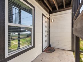 6409 Burns ST 107, Austin TX 78752