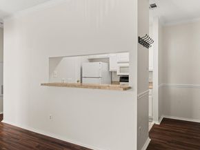 12166 Metric BLVD 2003, Austin TX 78758