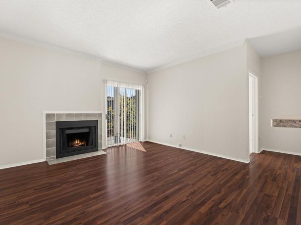 12166 Metric BLVD 2003, Austin TX 78758