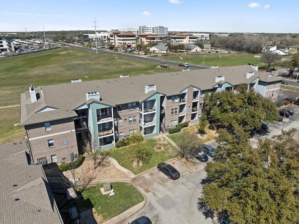 12166 Metric BLVD 2003, Austin TX 78758