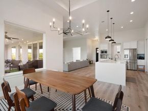 20704 Leaning Oak DR, Lago Vista TX 78645