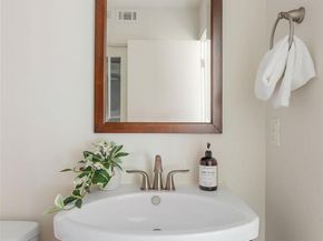 2615 Deerfoot TRL, Austin TX 78704