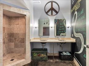 311 W 5TH St 703, Austin TX 78701