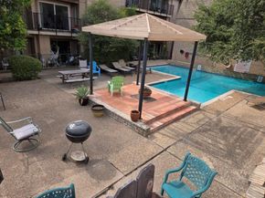 2600 Penny LN 207, Austin TX 78757