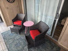 2600 Penny LN 207, Austin TX 78757