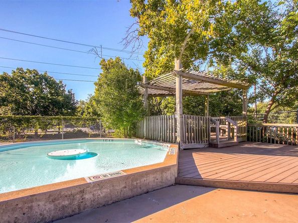 6002 Camino Real RD, Austin TX 78757