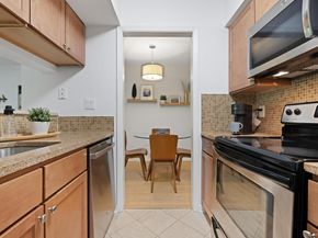 3204 Menchaca RD 716, Austin TX 78704