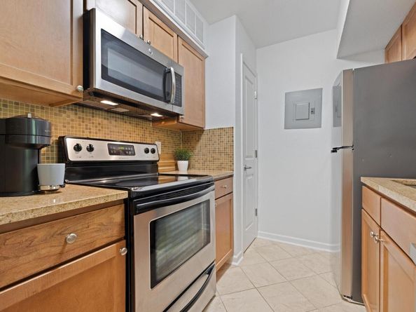 3204 Menchaca RD 716, Austin TX 78704