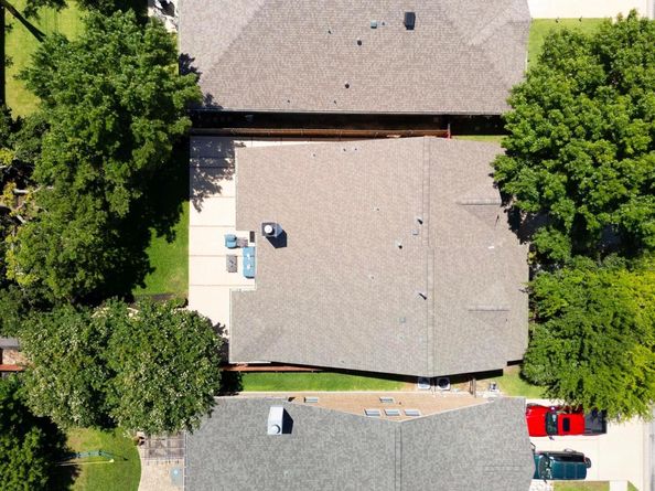 426 Valona LOOP, Round Rock TX 78681