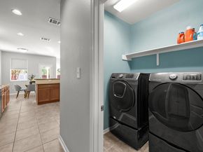 426 Valona LOOP, Round Rock TX 78681
