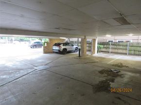 2300 Leon ST 202, Austin TX 78705