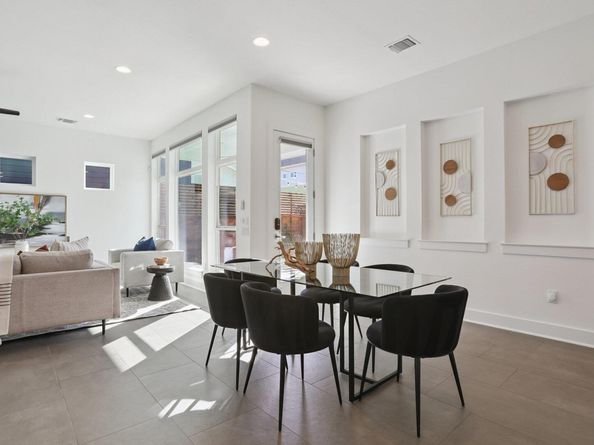 3704 Tom Miller ST, Austin TX 78723