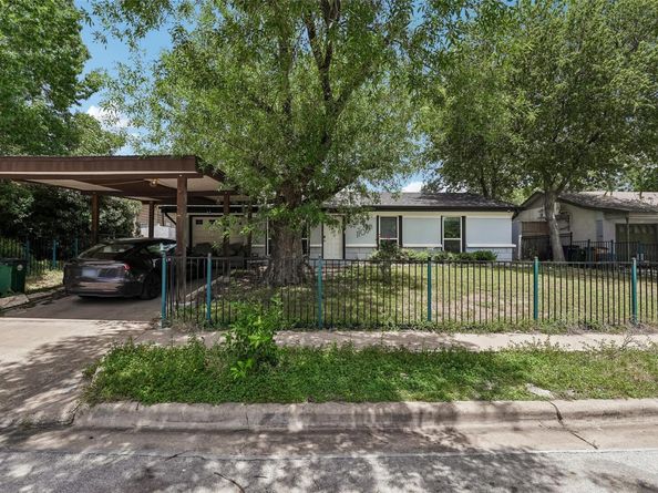 1106 Chesapeake DR, Austin TX 78758