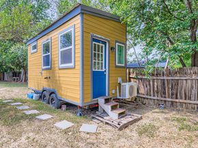 5704 Creekbranch CV, Austin TX 78744