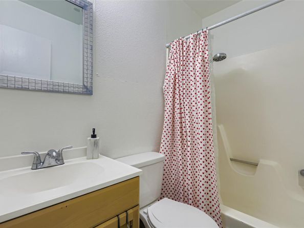 5704 Creekbranch CV, Austin TX 78744