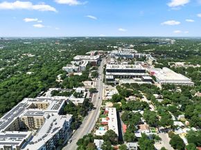 900 S Lamar BLVD 304, Austin TX 78704