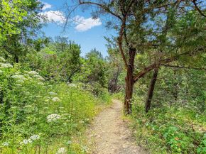 8602 Silver Ridge DR, Austin TX 78759