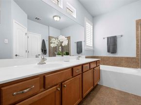 6704 Menchaca RD 29, Austin TX 78745