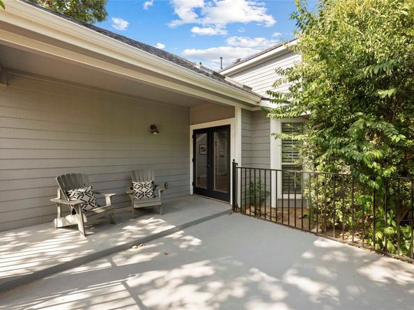 6704 Menchaca RD 29, Austin TX 78745