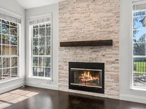 7 Tourney CV, The Hills TX 78738