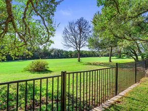 7 Tourney CV, The Hills TX 78738