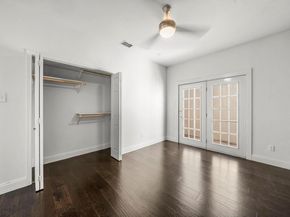 7 Tourney CV, The Hills TX 78738