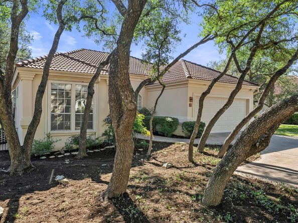 7 Tourney CV, The Hills TX 78738