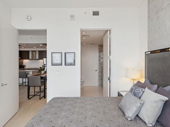 301 West Ave 3802, Austin TX 78701
