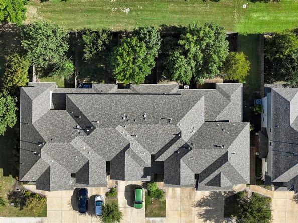 13400 Briarwick DR 1404, Austin TX 78729