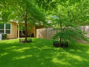 13400 Briarwick DR 1404, Austin TX 78729