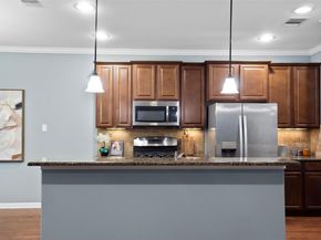 13400 Briarwick DR 1404, Austin TX 78729
