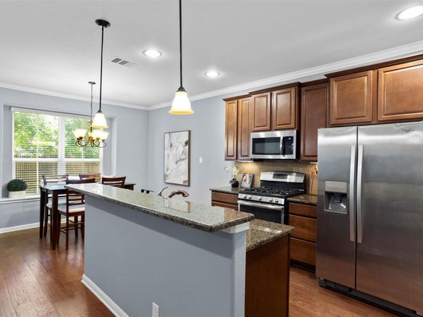 13400 Briarwick DR 1404, Austin TX 78729